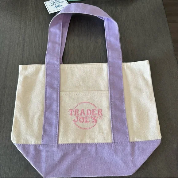 NWT Trader Joes Canvas Tote Bags Set of 4 - Picture 5 of 5